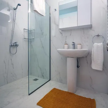 Eden Lily- Luxurious With Sea View Appartement