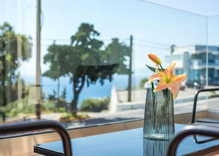 Eden Lily- Luxurious With Sea View Apartment