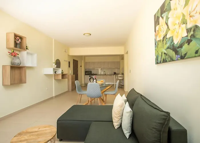 Eden Lily- Luxurious With Sea View